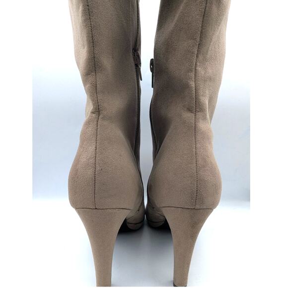 Mootsies Tootsies Suede Knee-High Heels – 3.5" Heel - Y2K Minimalist, Taupe, 10M - Picture 2 of 16